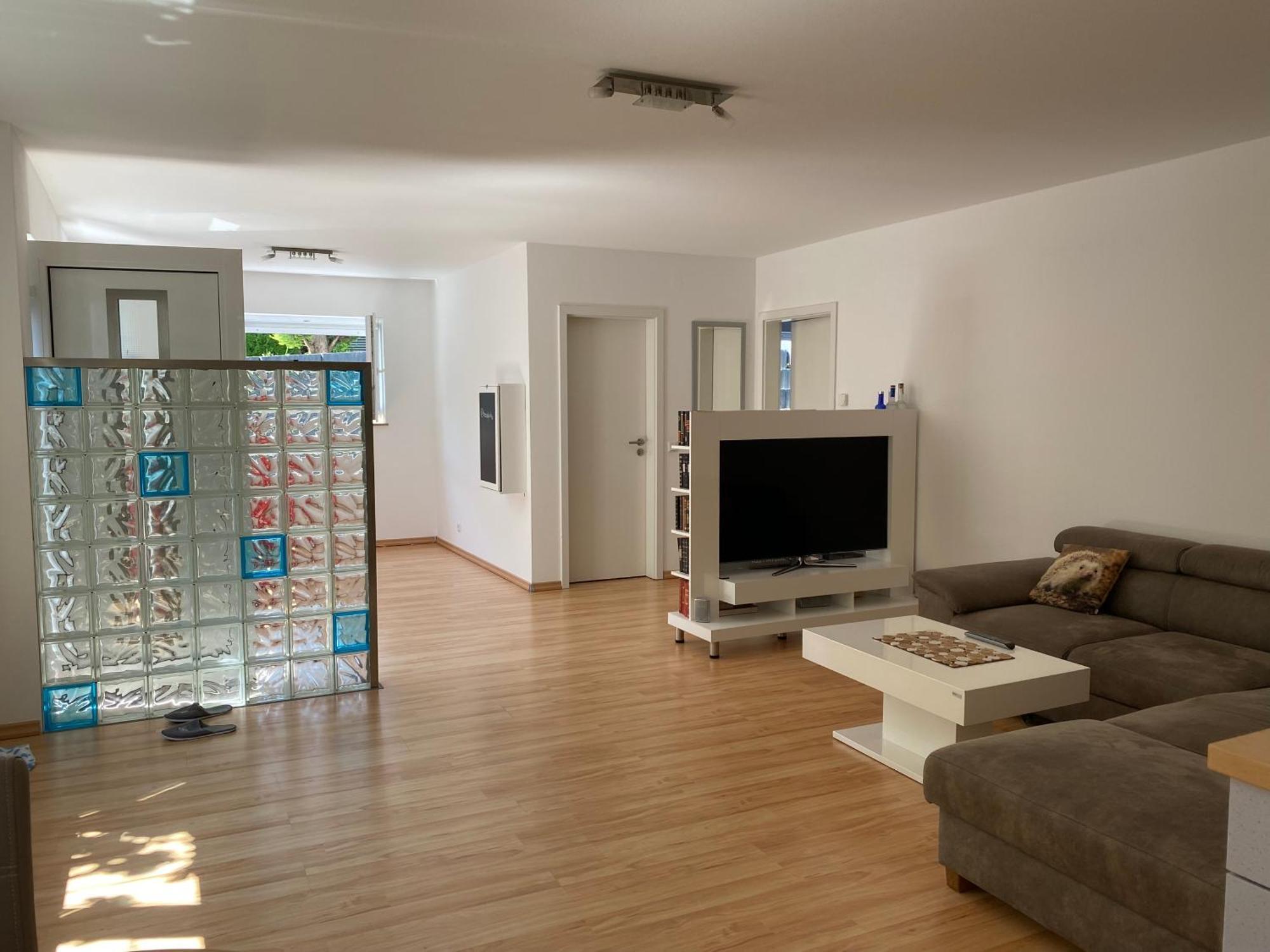 Ferienwohnung An Den Weinbergen Essenheim ภายนอก รูปภาพ